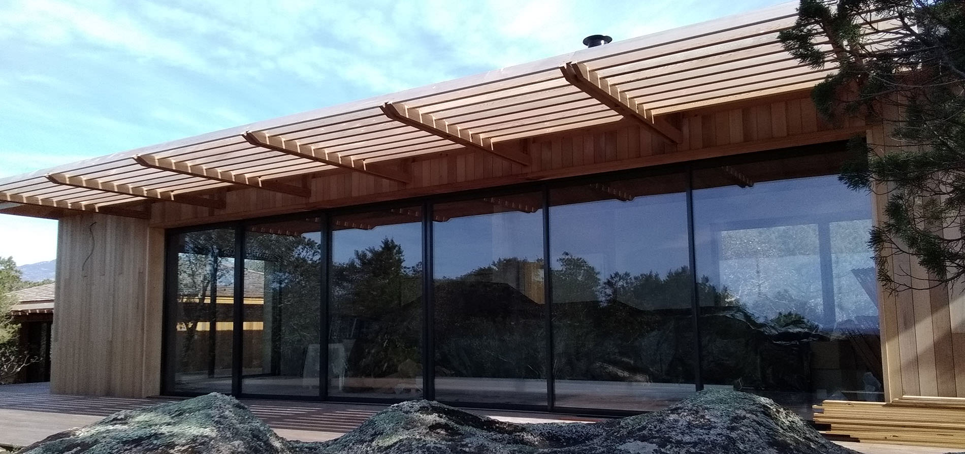 menuiserie aluminium châssis sur mesure